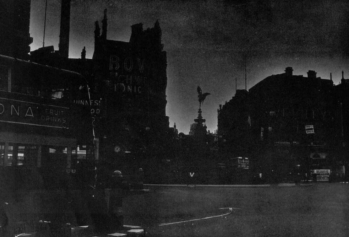 Piccadilly-Circus-Blackout.jpg